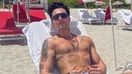 Luan Santana está aproveitando as férias na praia - Reprodução: Instagram