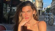 Mariana Goldfarb surge toda produzida em selfie e impressiona - Reprodução/Instagram