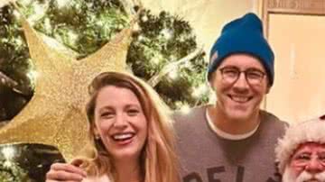 Esperando o quarto filho, o casal de atores Blake Lively e Ryan Reynolds curtem o clima de Natal - Foto: Reprodução / Instagram