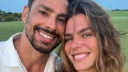 Mariana Goldfarb e Cauã Reymond em praia da Itália - Reprodução/Instagram