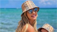 Ana Paula Siebert combina biquíni com sua filha durante dia na praia - Reprodução/Instagram