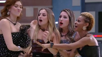 Ana Clara conta fofoca cabeluda para as sisters após o BBB23: "Babado importantíssimo" - Reprodução/ TV Globo