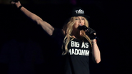 Diferentes momentos da trajetória de Madonna são relembrados na nova turnê da cantora - Foto: Getty Images