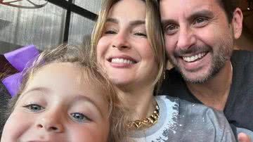 Claudia Leitte encanta ao surgir em foto em família - Reprodução/Instagram