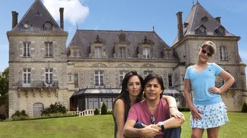 O humorista viaja para a Europa com a bela mulher, Patrícia, e a filha deles, Maria Antônia. O animado trio no Château de Mirambeau, na França.