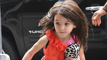 Suri Cruise - The Grosby Group