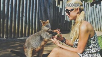 Paris Hilton em sua viagem à Austrália - Reprodução/Twitter