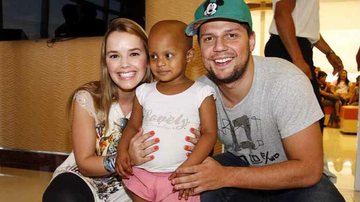 Thaeme e Thiago visitam o Hospital de Câncer de Barretos - Paduardo/AgNews