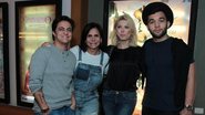 Thammy Miranda, Gretchen e Antônia Fontenelle vão ao teatro juntas - Marcello Sá Barretto / AgNews