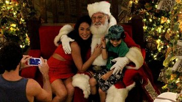 Dani Suzuki visita o Papai Noel com o filho, Kauai - Marcos Ferreira / Photo Rio News
