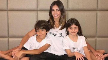 Carol Celico posa com os filhos Lucca e Isabella - Instagram/Reprodução