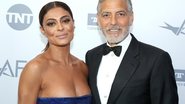 Juliana Paes posa ao lado de George Clooney - Divulgação