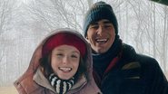 Bruno Montaleone posa ao lado de Larissa Manoela durante filmagens em Nova York: ''Só alegria'' - Instagram