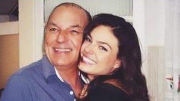 Isis Valverde homenageia o pai um ano após sua morte: ''Comigo sempre'' - Reprodução/Instagram