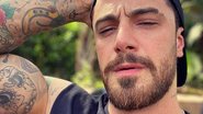 Felipe Titto exibe costas preenchidas por tatuagem enorme - Reprodução/Instagram