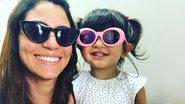 Carol Castro curte praia com a filha e fãs se derretem - Reprodução/Instagram