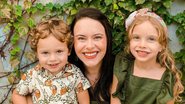 Mari Bridi encanta ao receber beijo carinhoso de seus filhos, Valentim e Aurora - Reprodução/Instagram