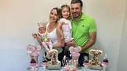 Thaeme Mariôto celebra primeiro mês da filha, Ivy - Reprodução/Instagram